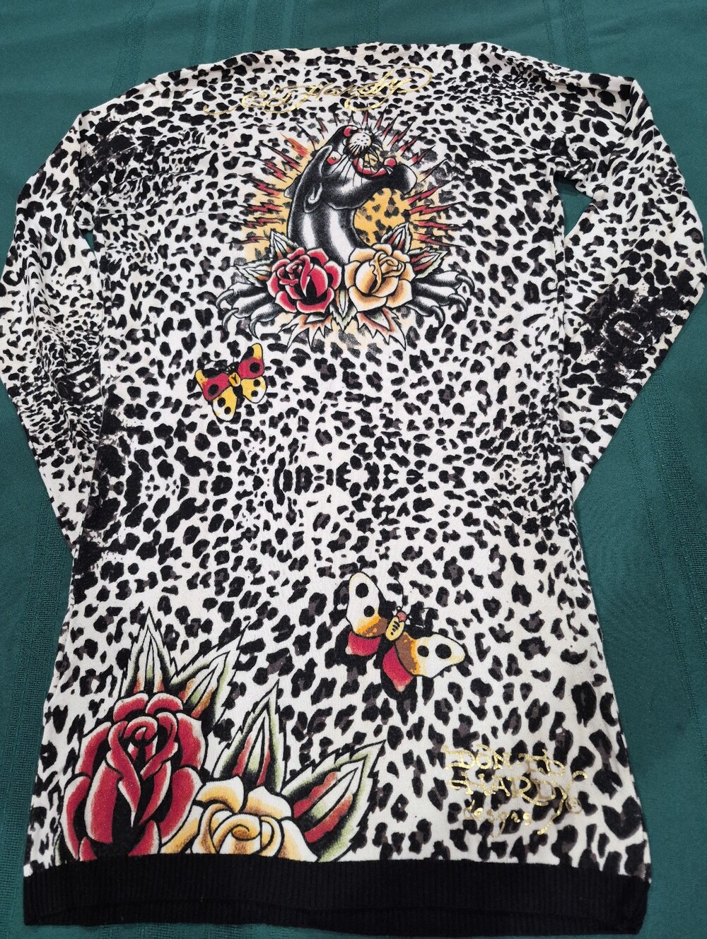 ED HARDY Black & Cream Animal-Print V-Neck Tunic Sweater - Size M - Picture 5 of 9